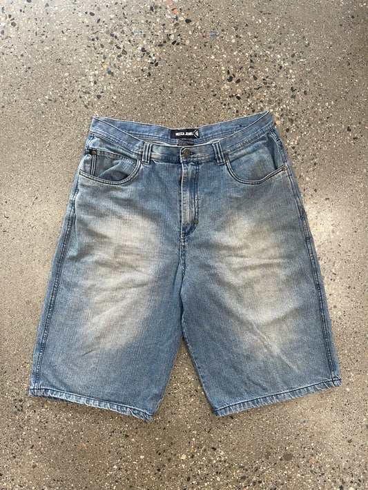(36”) Mecca Baggy Lightwash Jorts