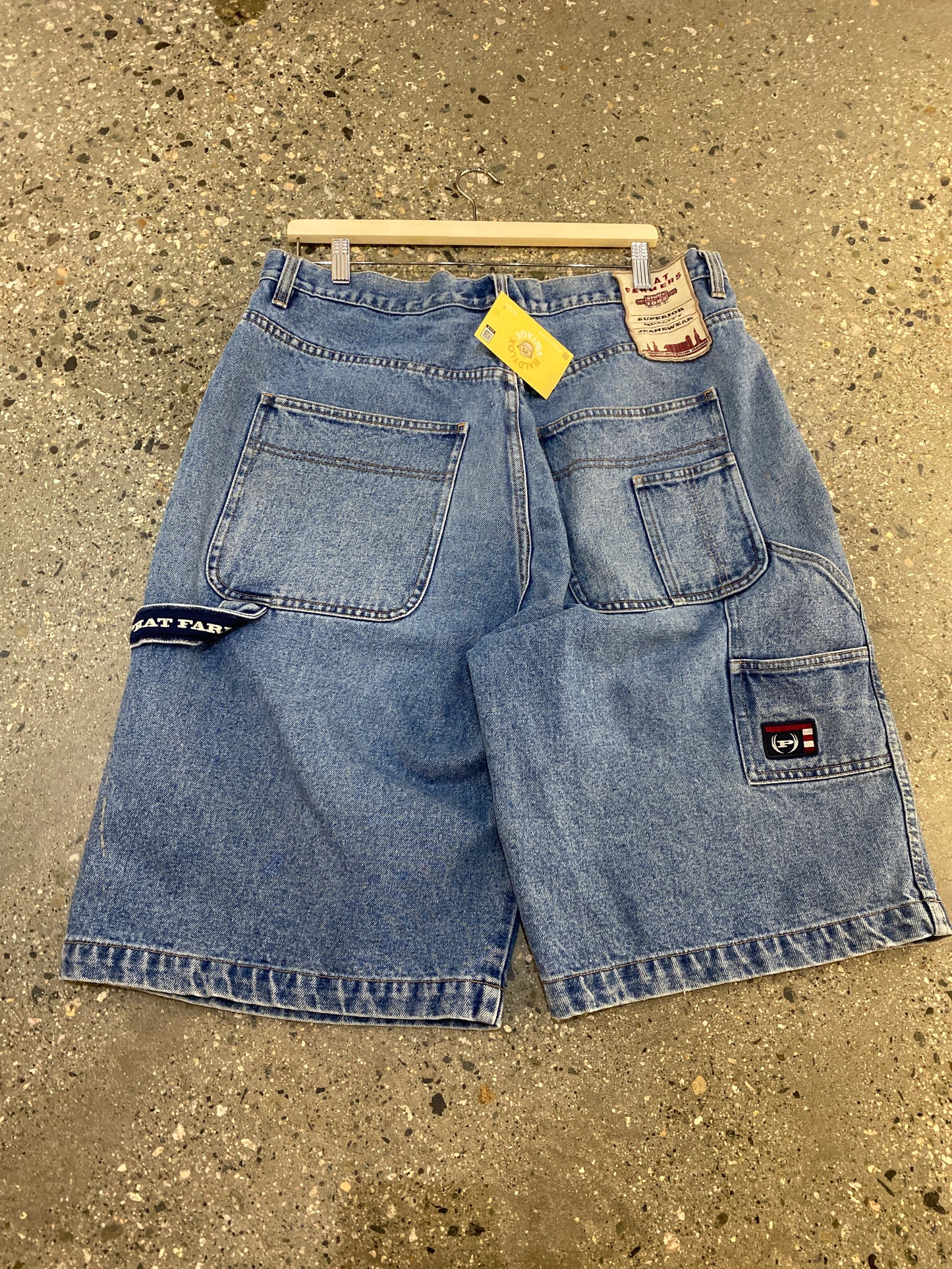(36”) Phat Farm Baggy Carpenter Jorts