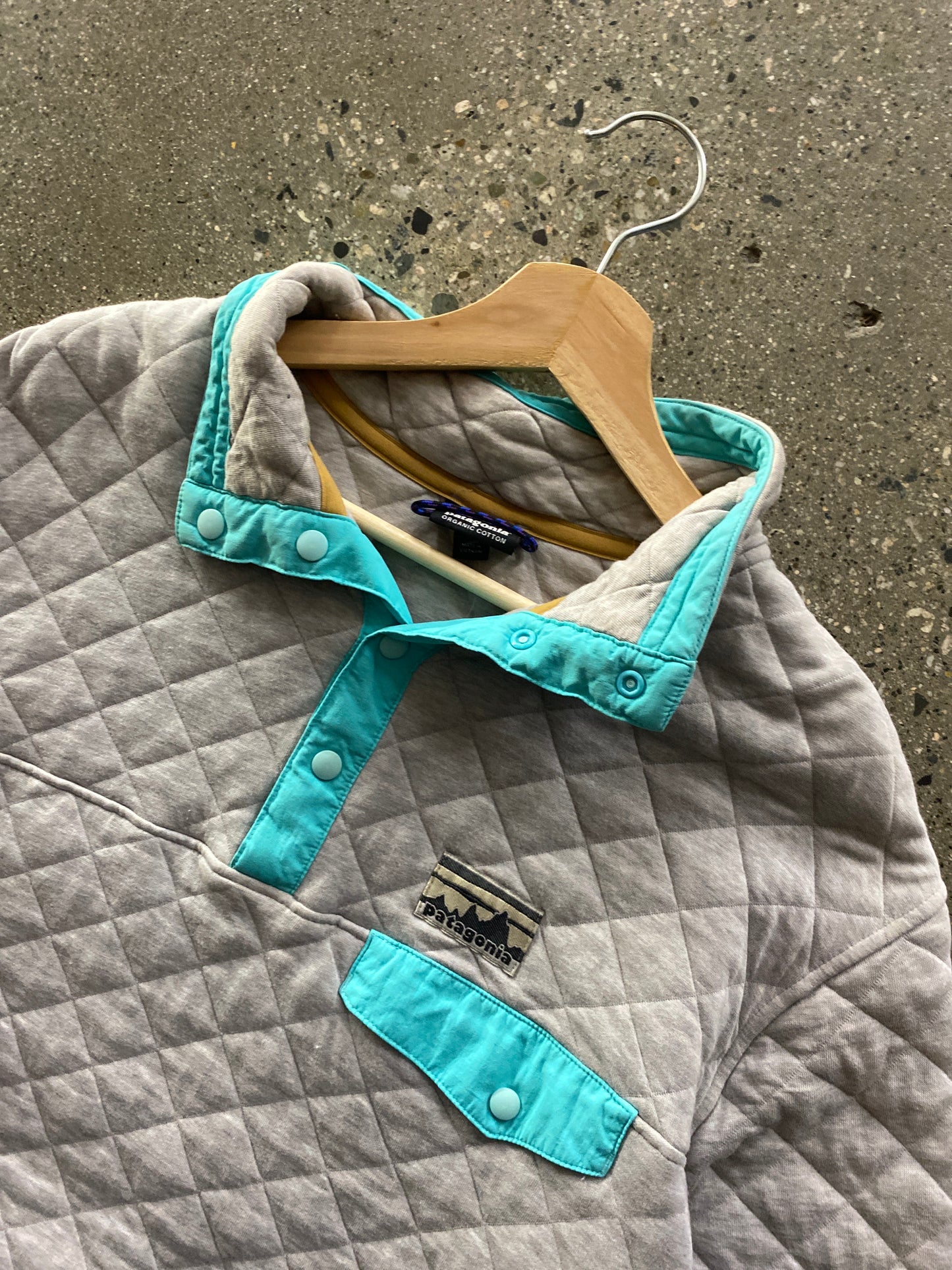 (M/L) Quilted Patagonia Snap Fleece