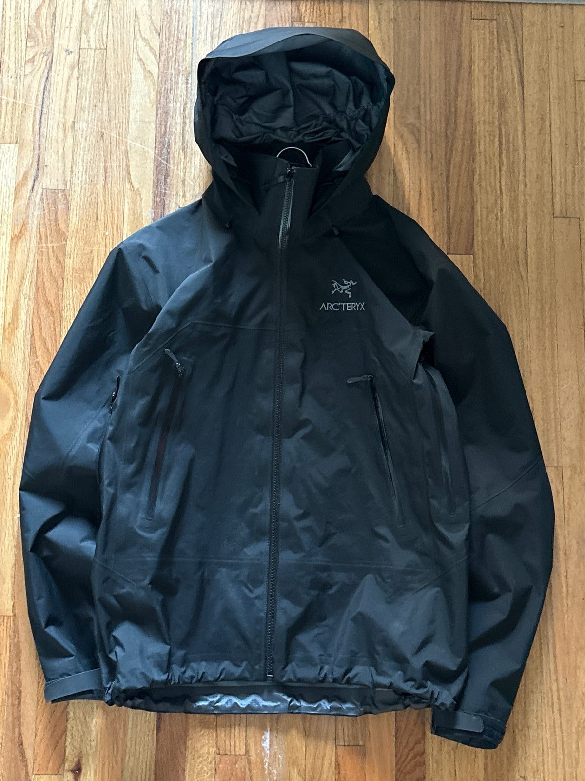 (Men’s S) Black Arc’teryx Beta AR