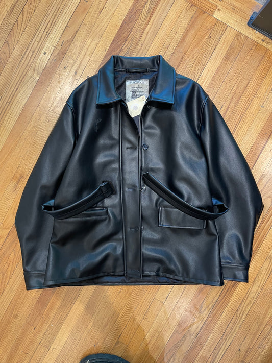 (M) Basketcase Gallery Leather