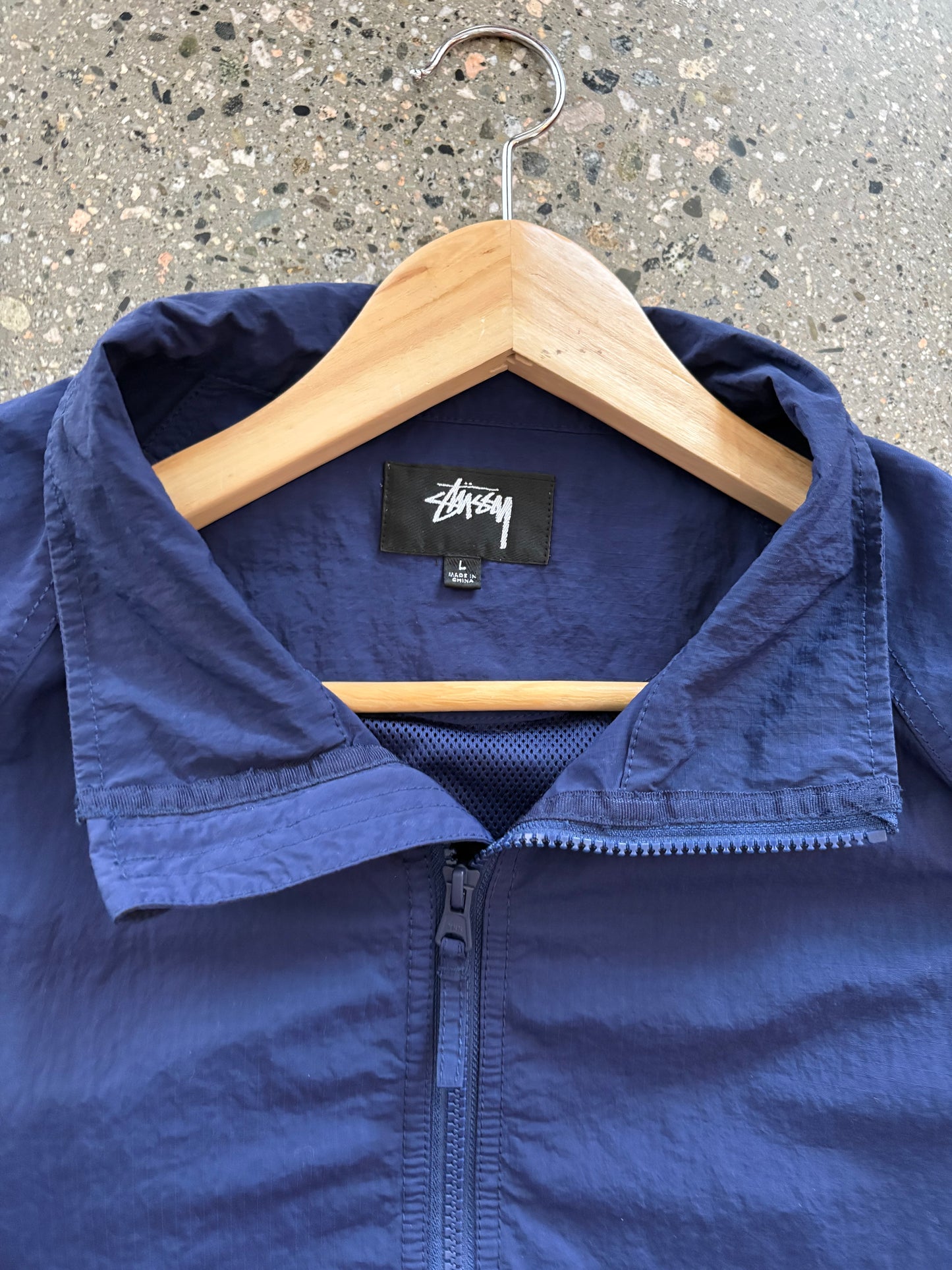(L) Stussy Nylon Airbrush Script Windbreaker