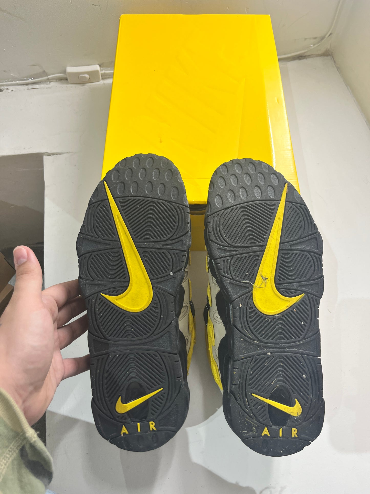 (Size 9US Men’s) Ambush Uptempo Vivid Sulfur