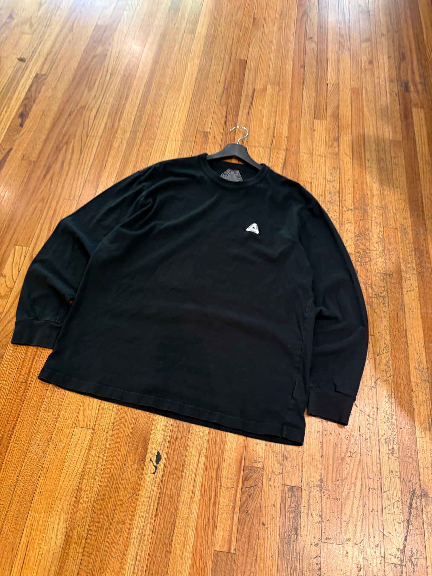 (L) Palace Black Longsleeve