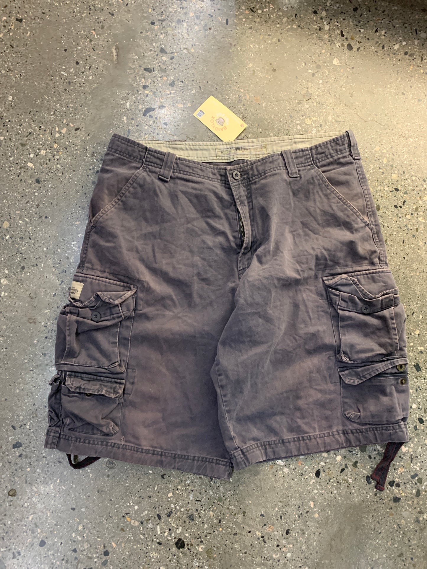 s76 - 34w Lee Dungaree Shorts