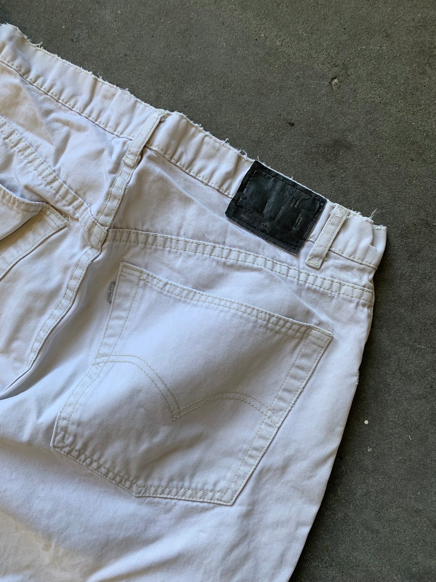 (34”) 90s Levi Silver Tabs Baggy Denim