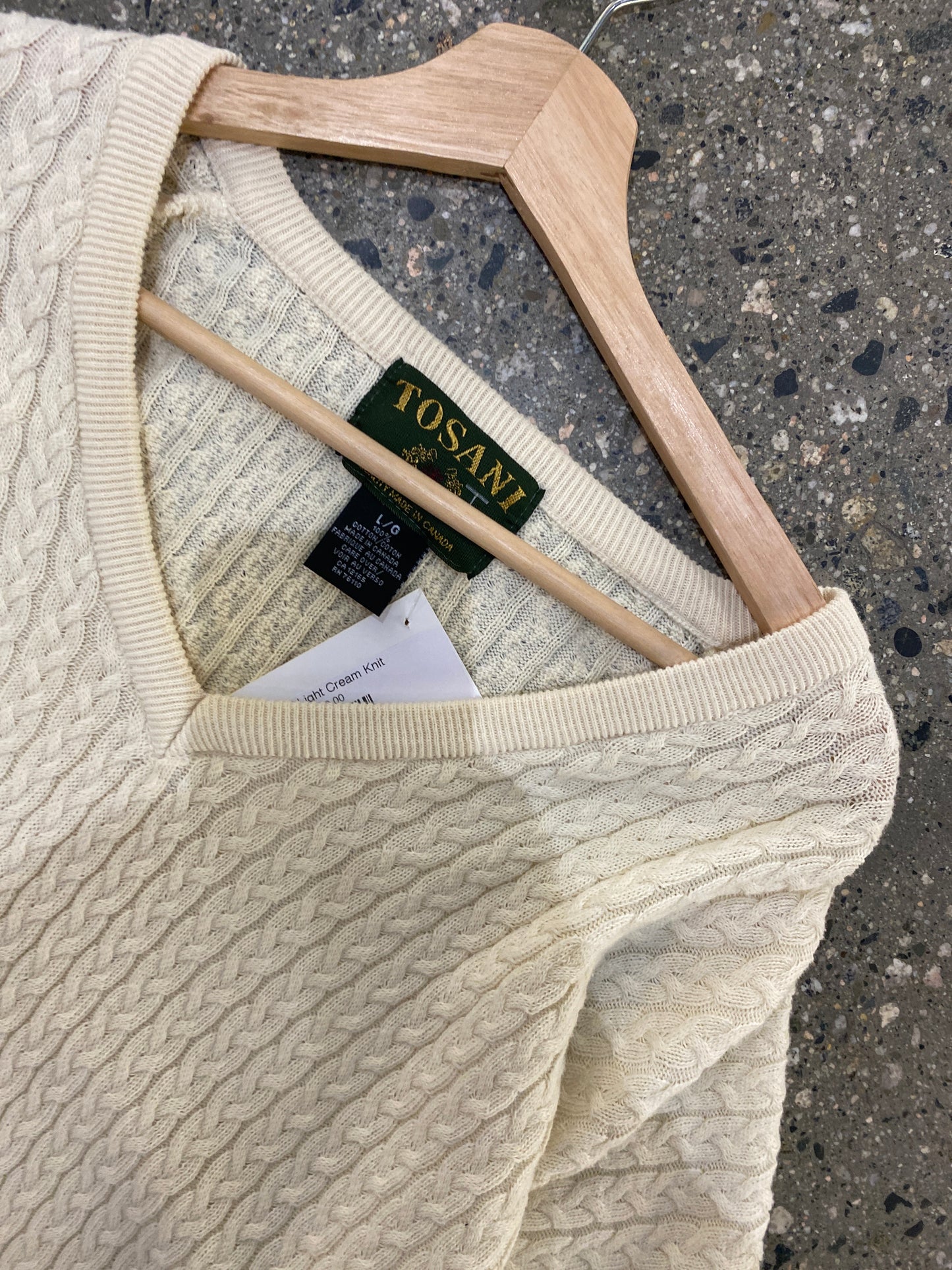 (L) Tosani Light Cream Knit