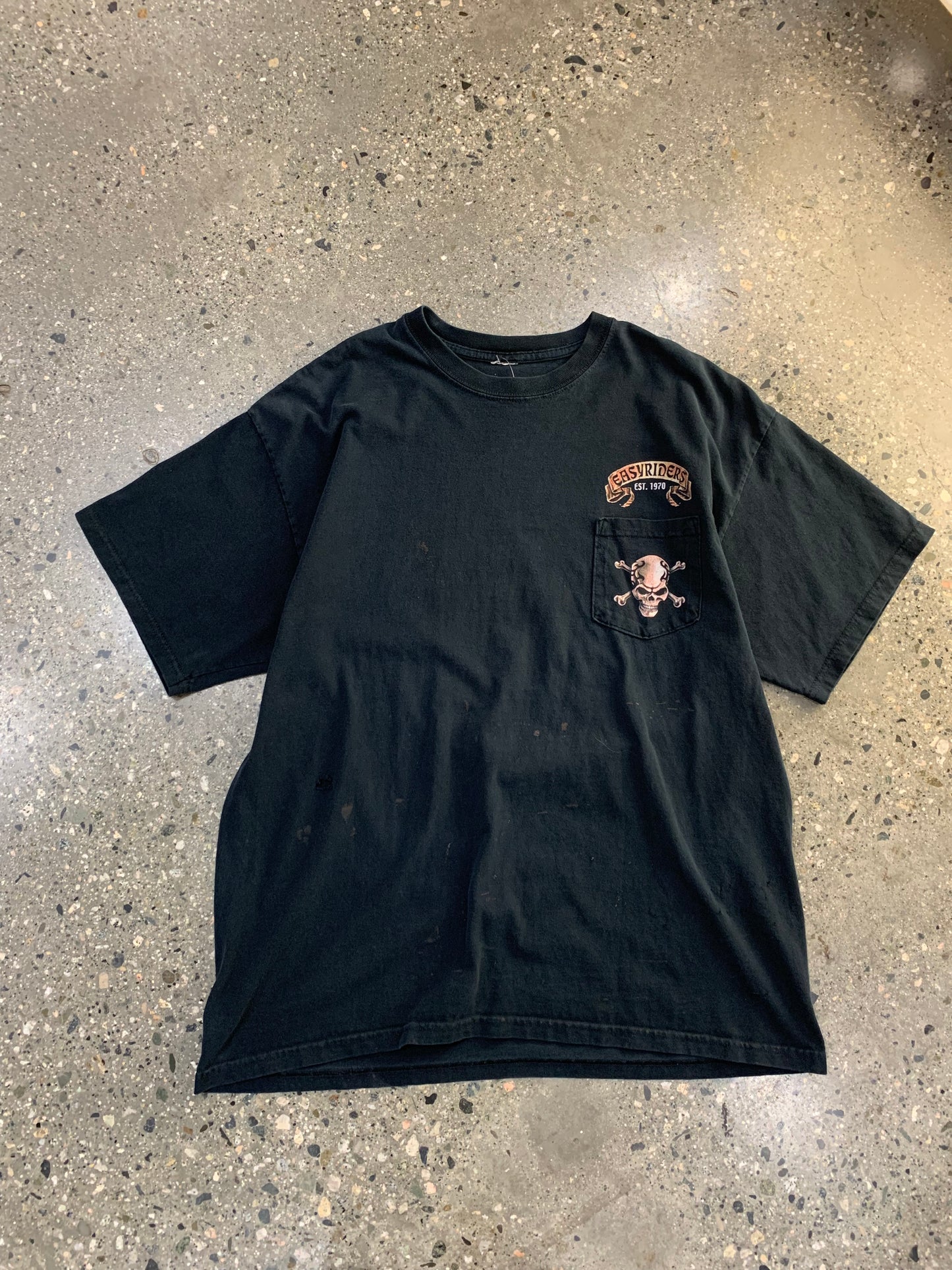 (L) Distressed Easy Riders Tee