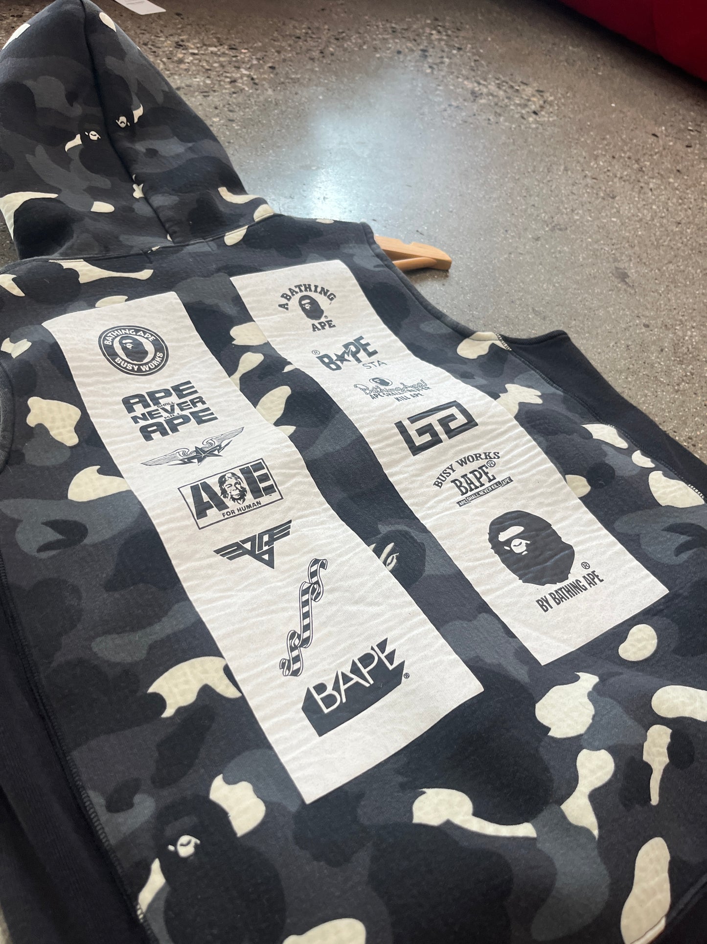 (S) Bape Sleeveless Hoodie