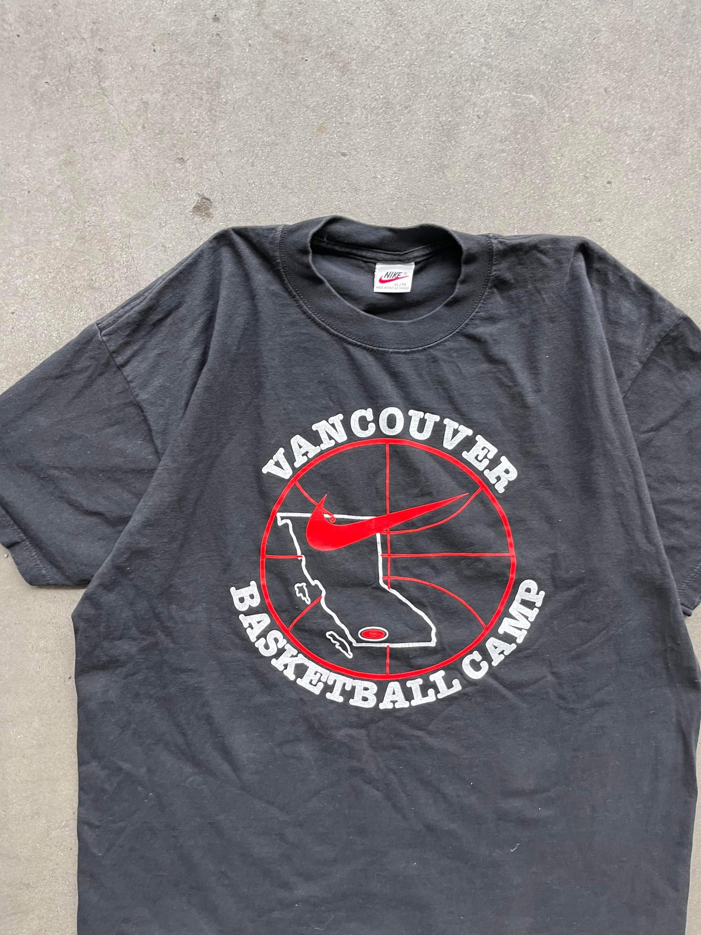 (XL/2X) 90’s Vancouver Basketball Camp