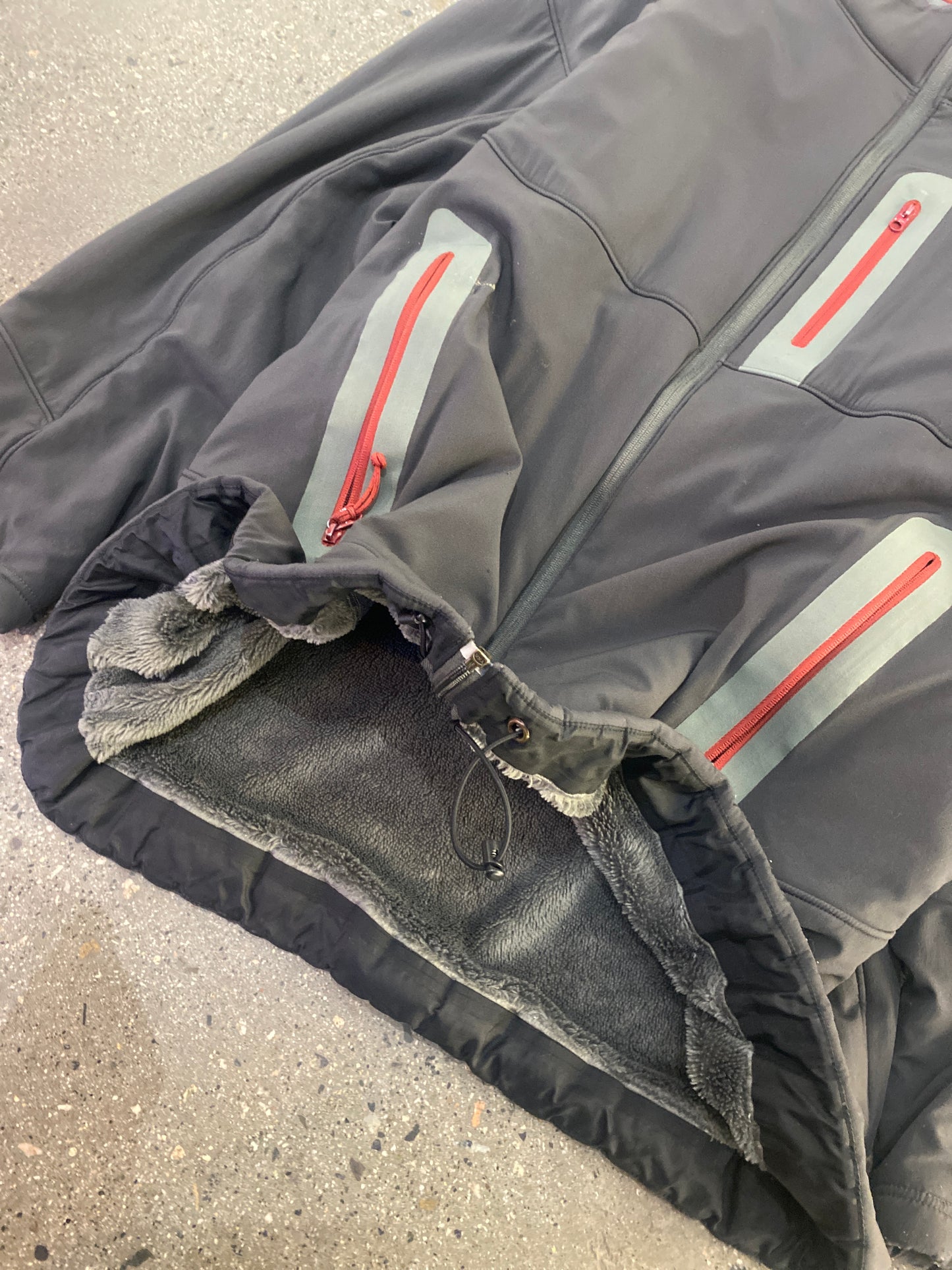 (XL) Vintage Arc’teryx Hyllus Jacket