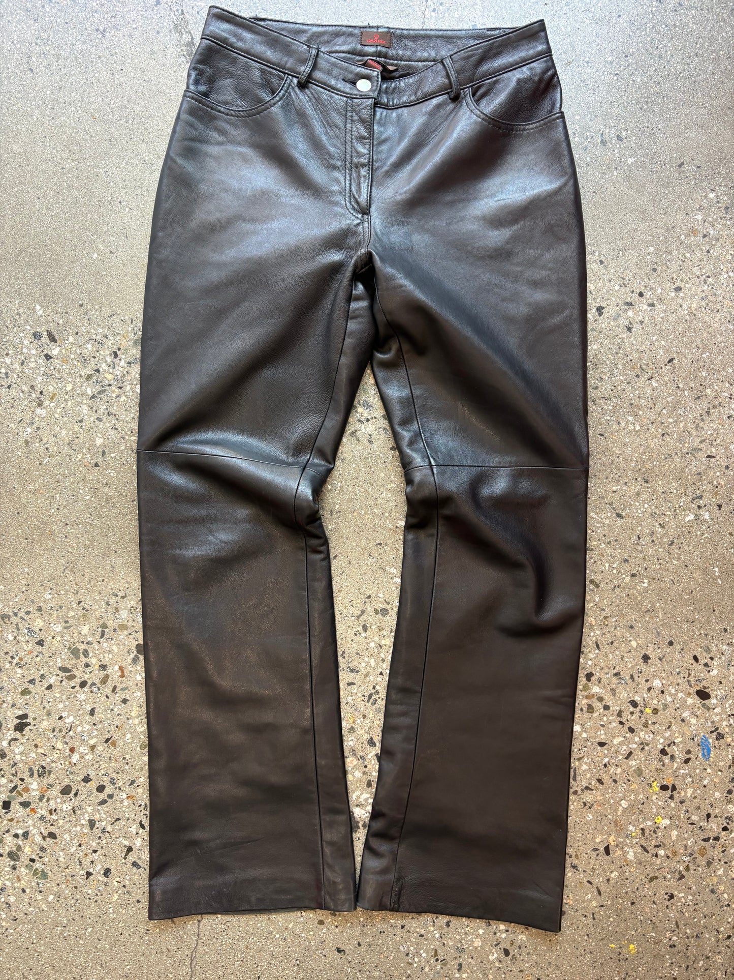 (womens8/30x33”) Danier Italian Leather Bootcut Pants