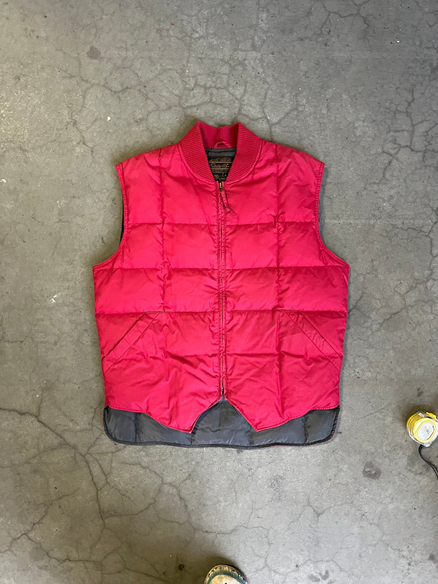 (M) 90s Eddie Bauer Nylon Red Puffer