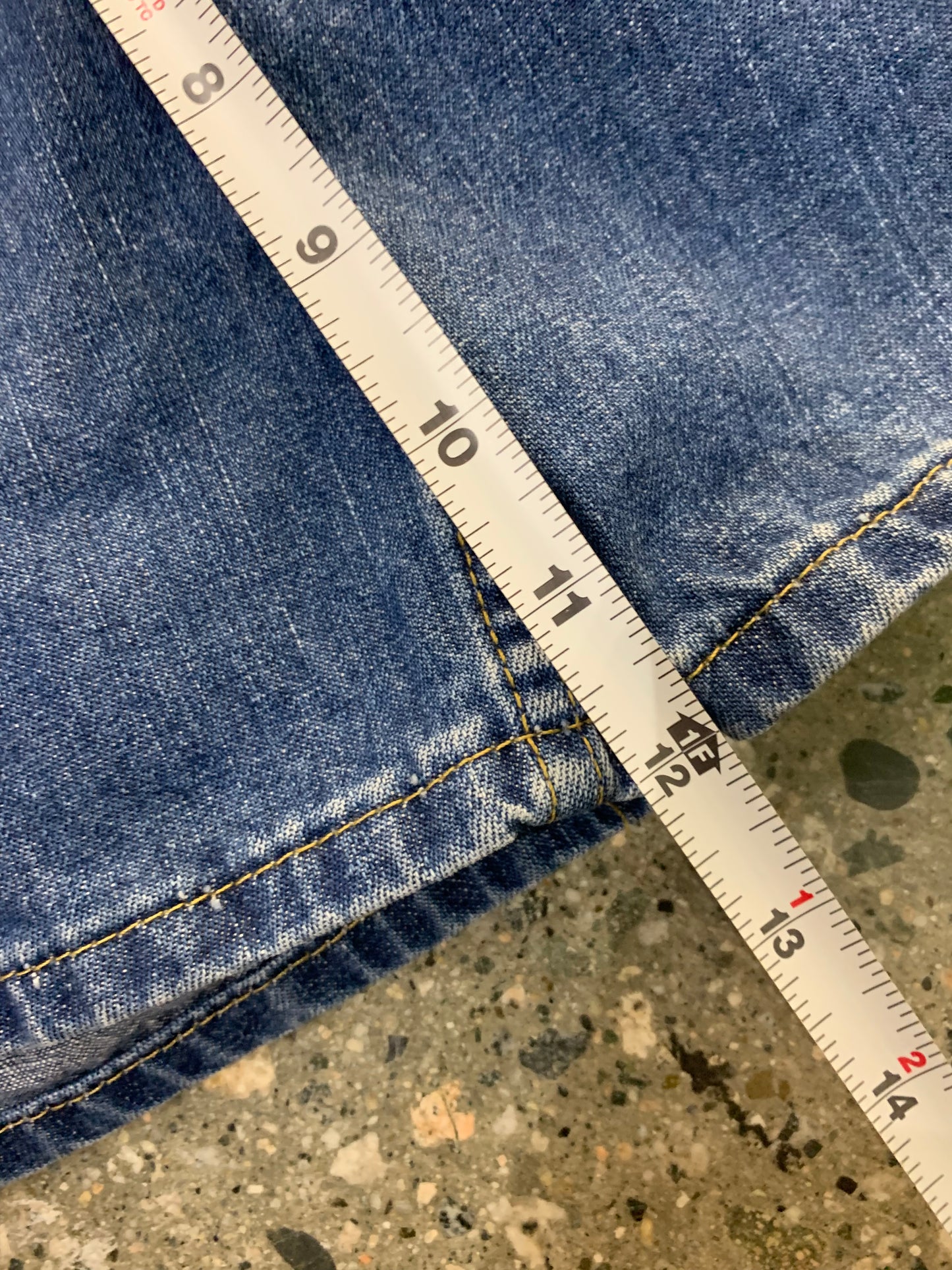 36w Kirkland Jorts