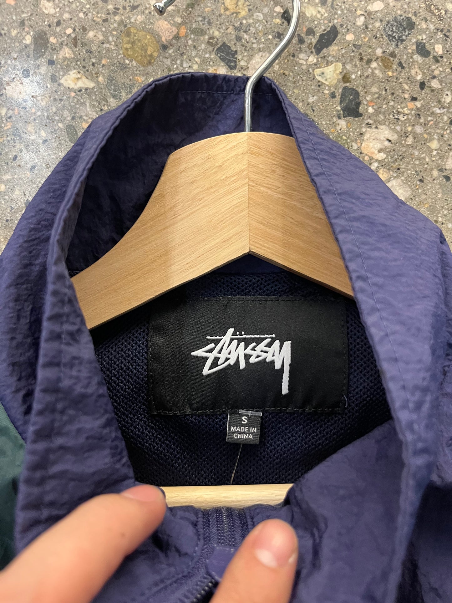 (S) uvic15 - stussy colorblock windbreaker