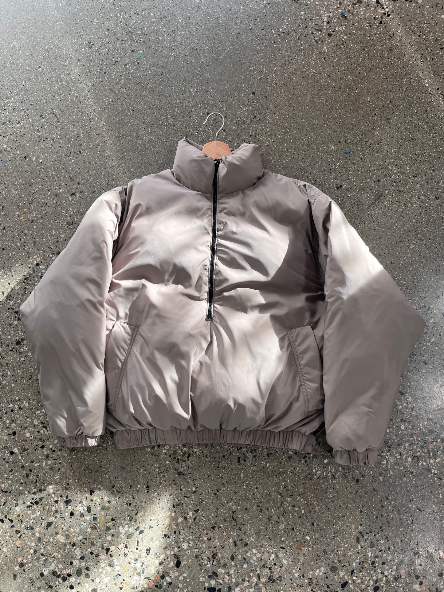 (Tagged small fits large) Essentials Puffer