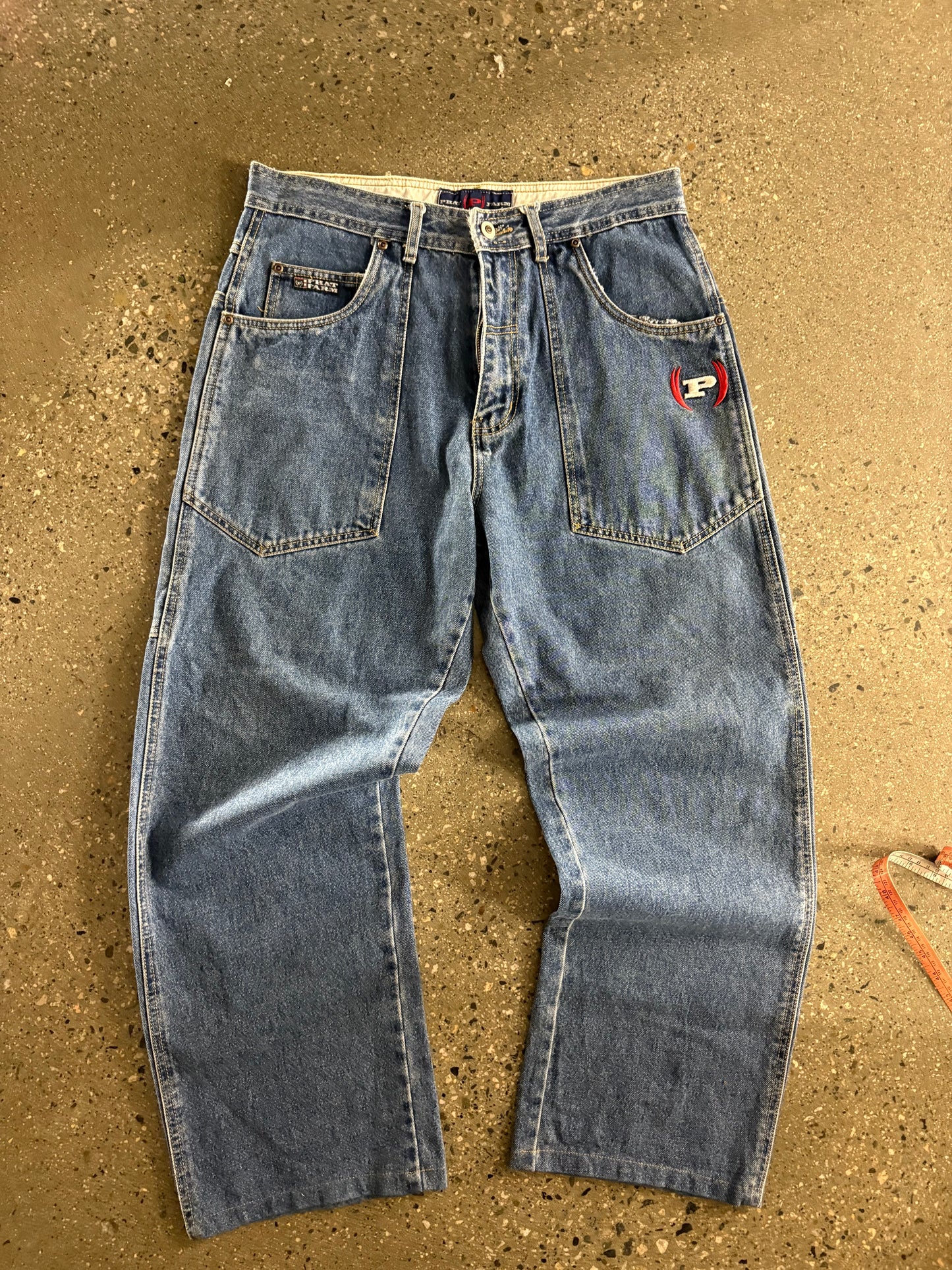 (34”) W Phatfarm Baggy Denim