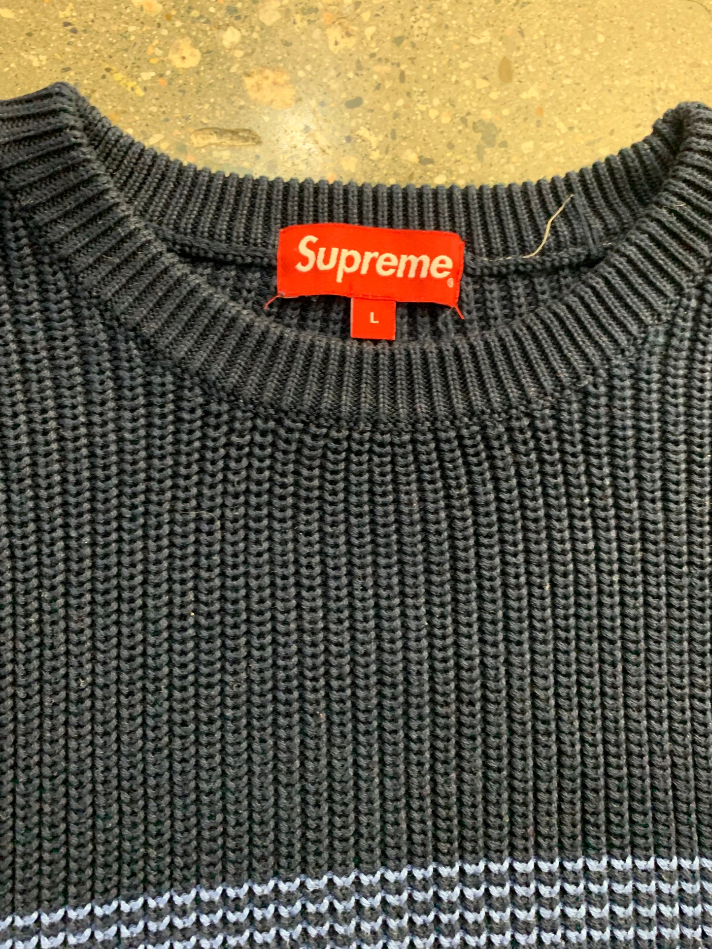 (L) Supreme Knit