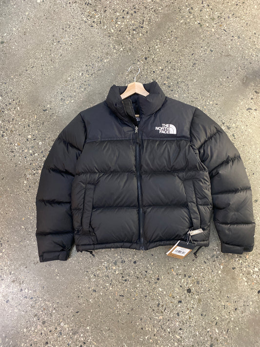 (womens m) BNWT The North 700 Puffer ( Retails for $429.99)