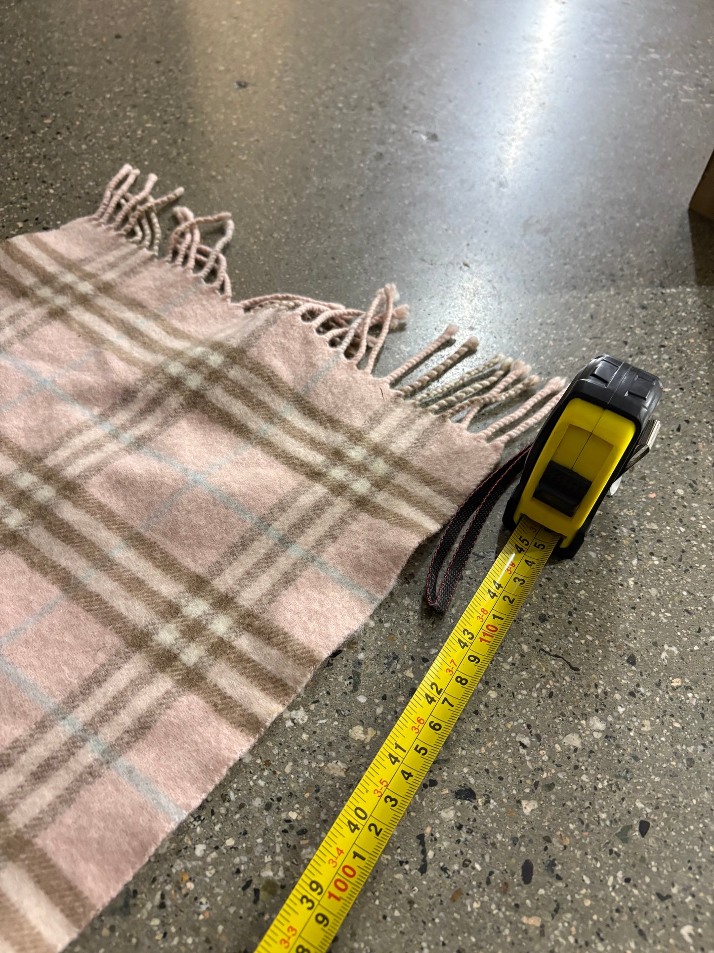 (117cm) Burberry Argyle Merino Wool/Cashmere Blend