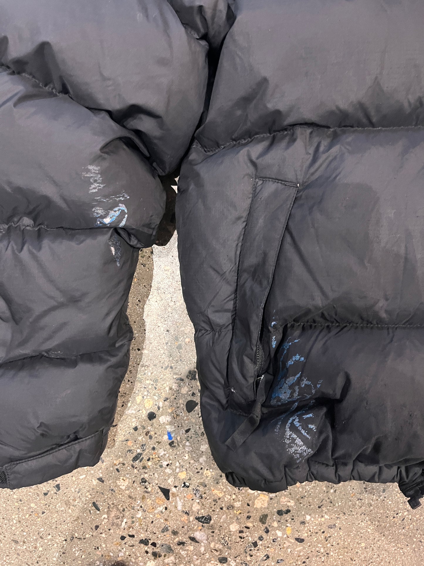 (M) Tnf 700 Nuptse Puffer ( No Zipper)