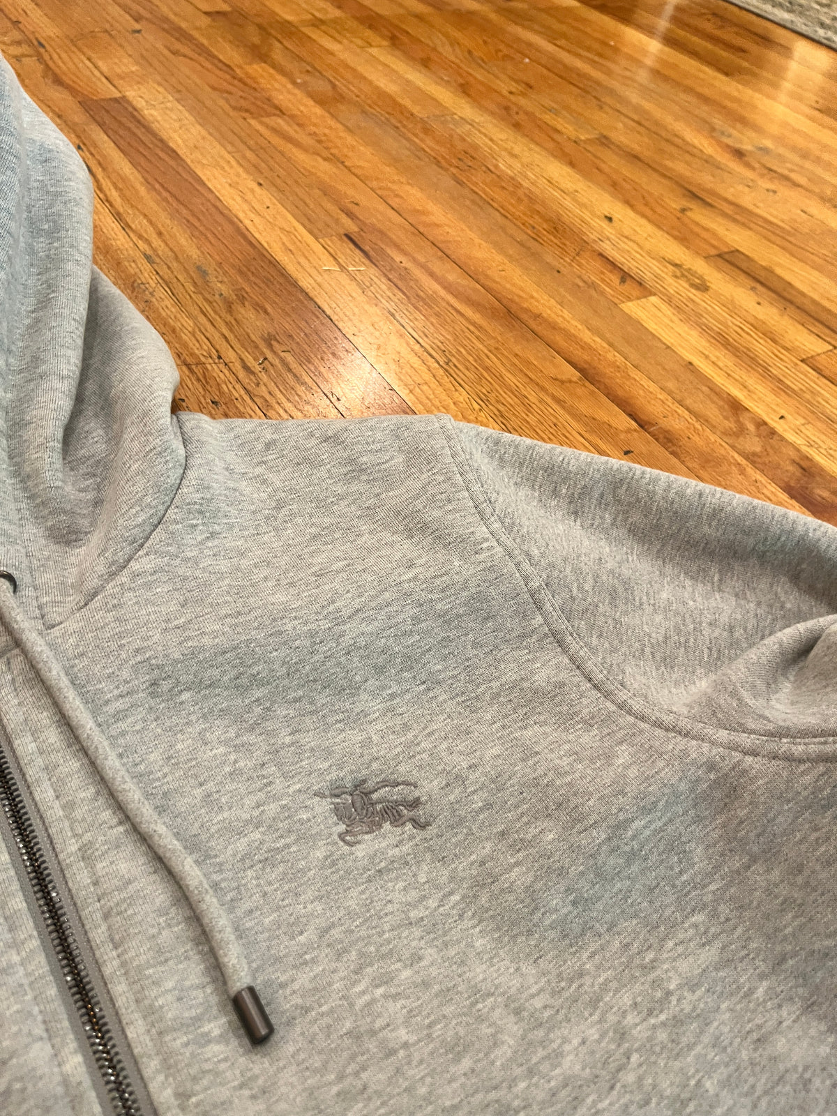 (XL) Heavyweight Burberry Hoodie