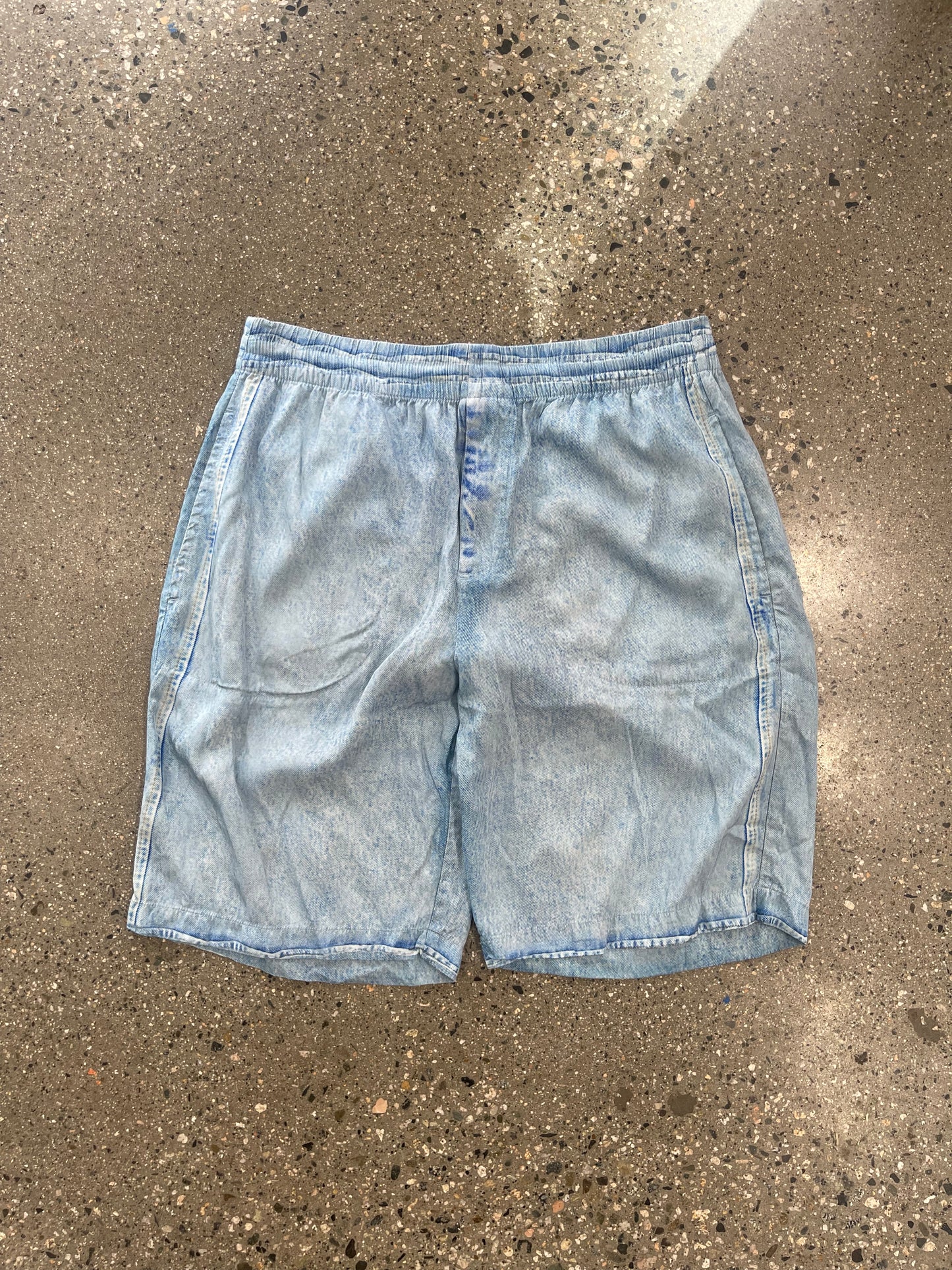 (32”) Diesel P-Ferg Shorts