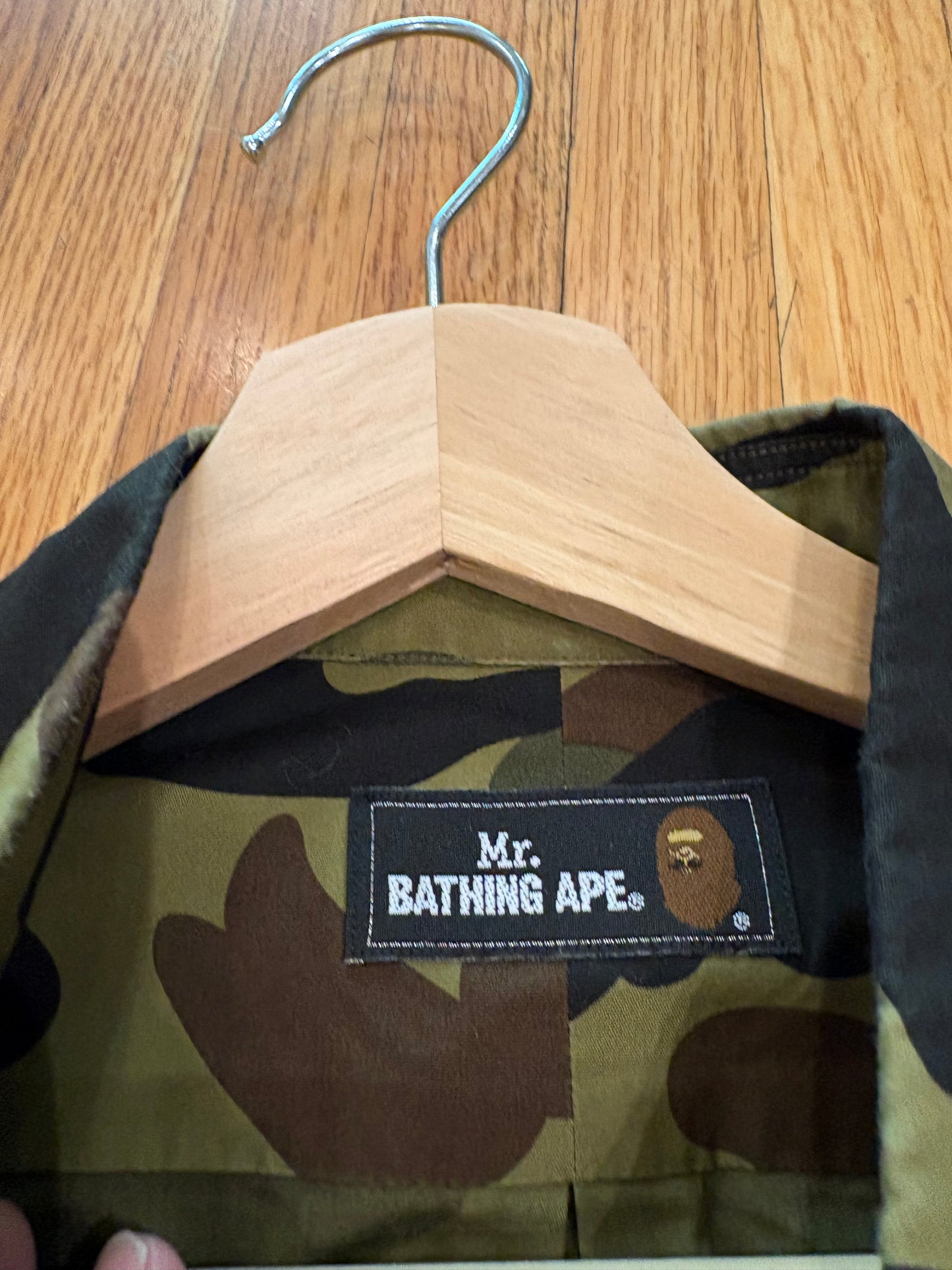 (S/M) Older 2000s Bape Camo Button Up