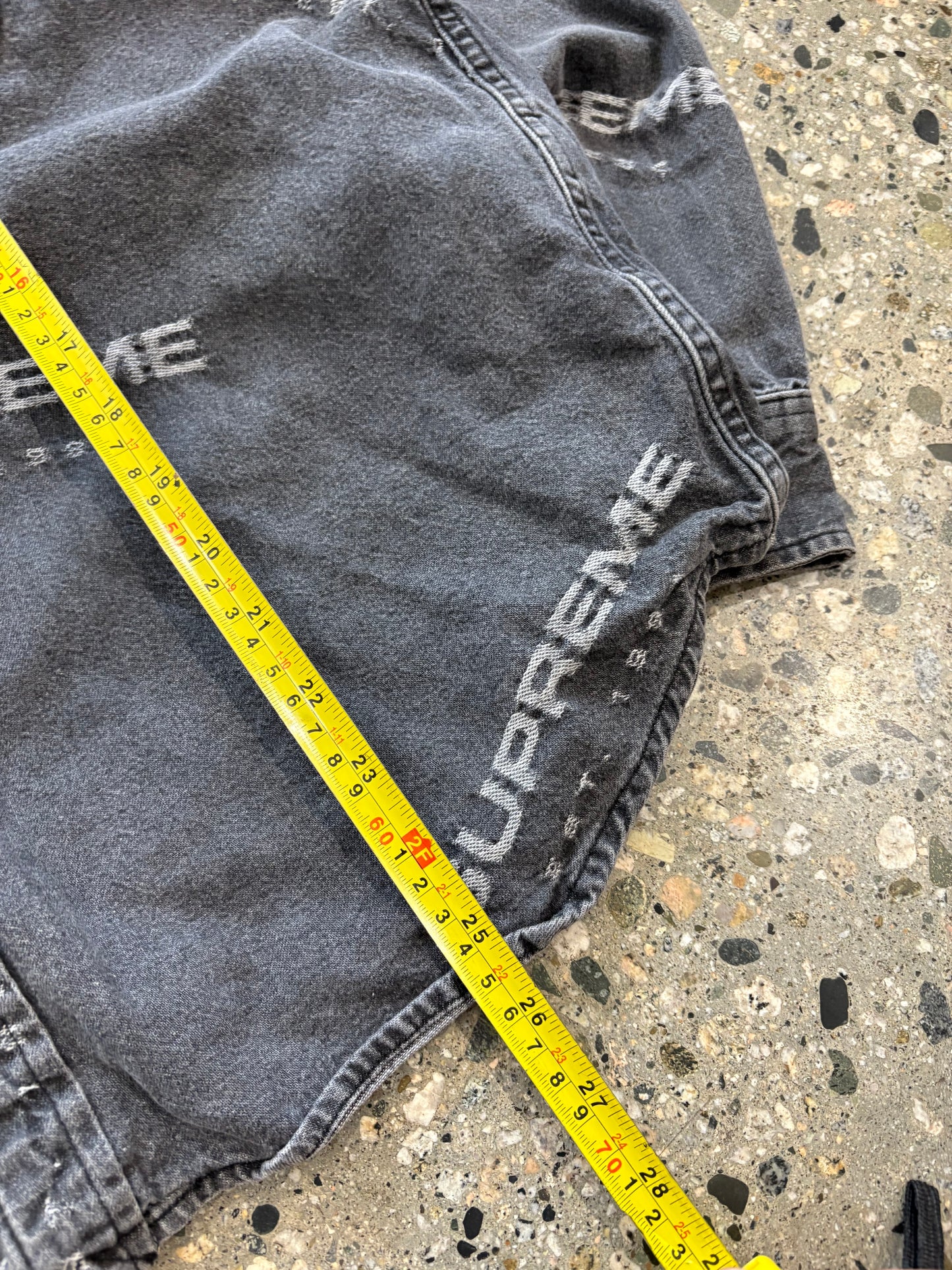 (S) Supreme Script Button up