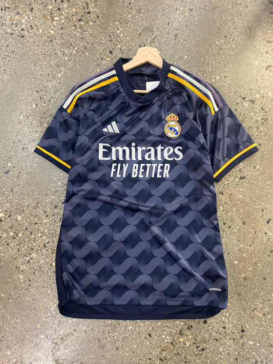 (M) 23/24 Real Madrid Kit