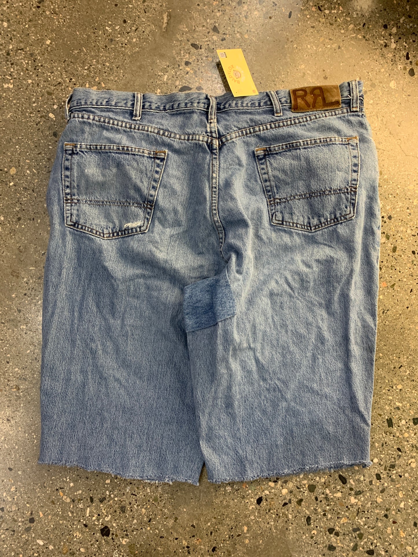 S62 - 40w Ralph Lauren Cuttiff