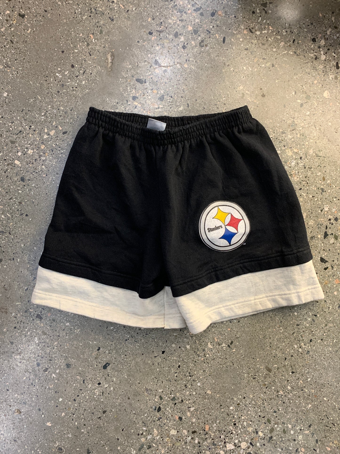 S55 - (S) 90s Steelers Shorts