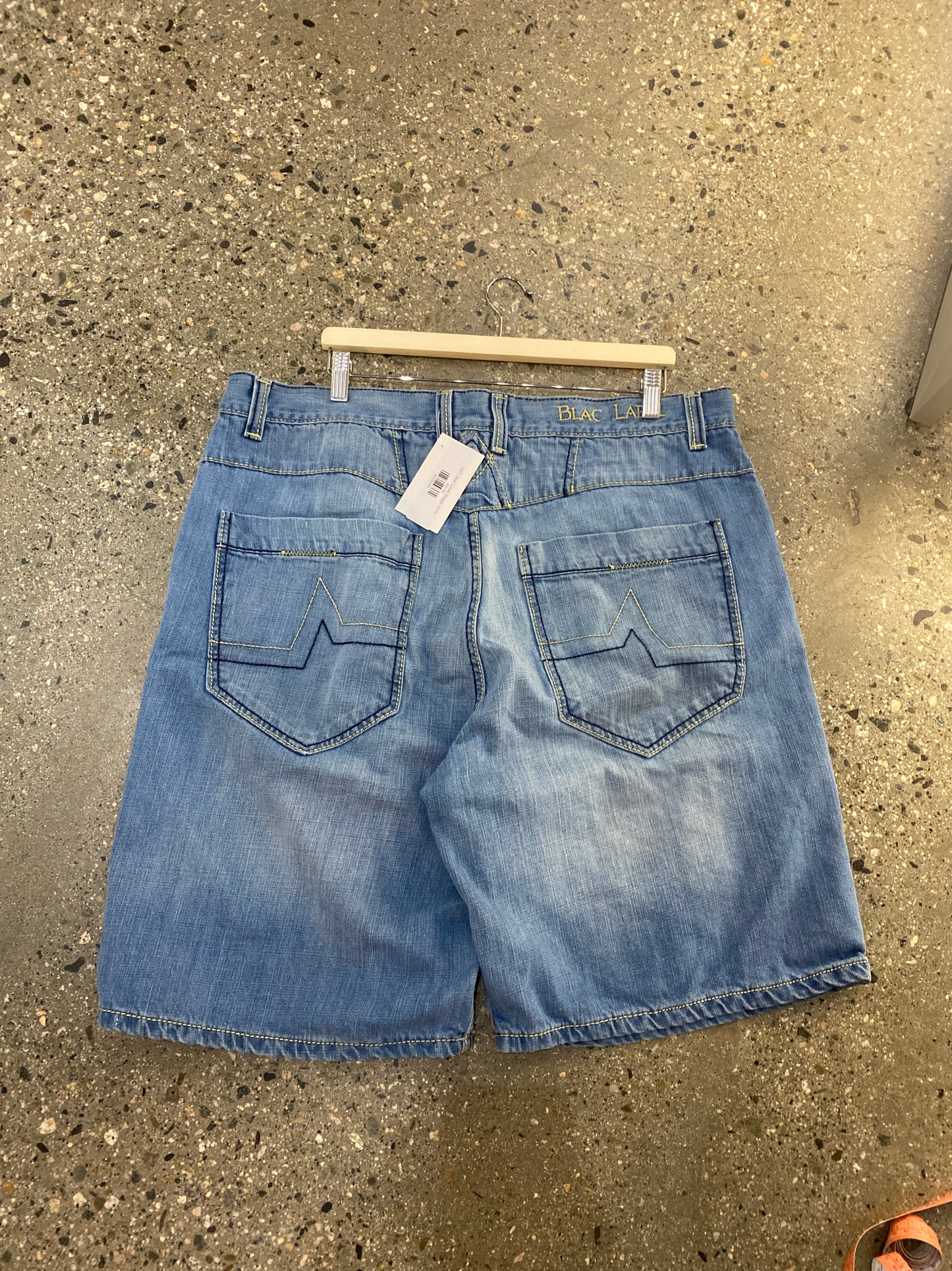 (40”) Blac Label Baggy Jorts
