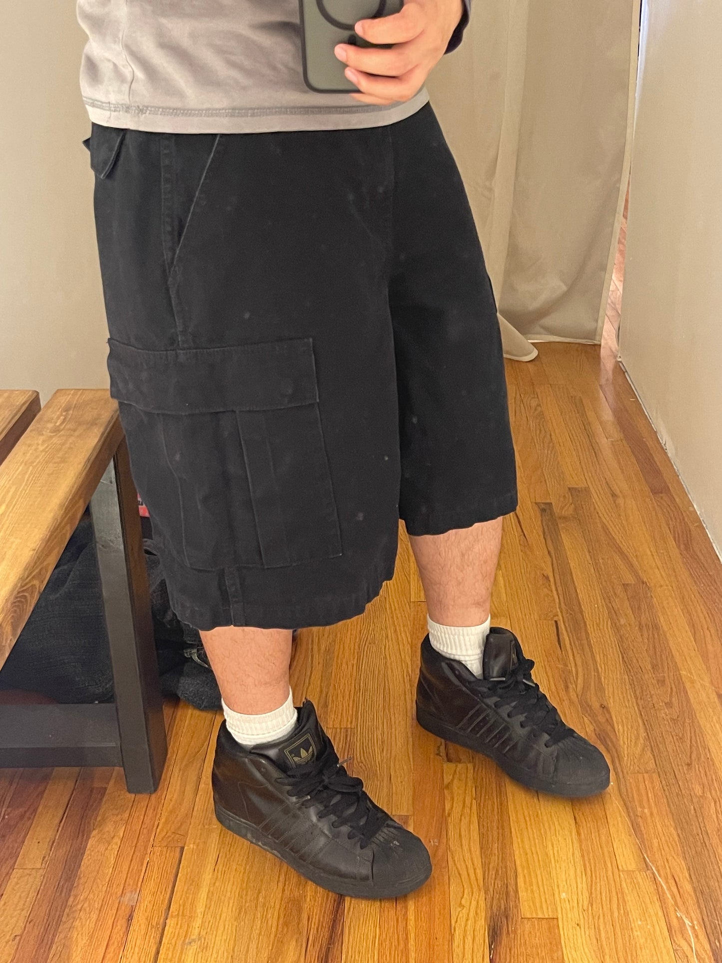 (32”) Supreme Cargo Shorts