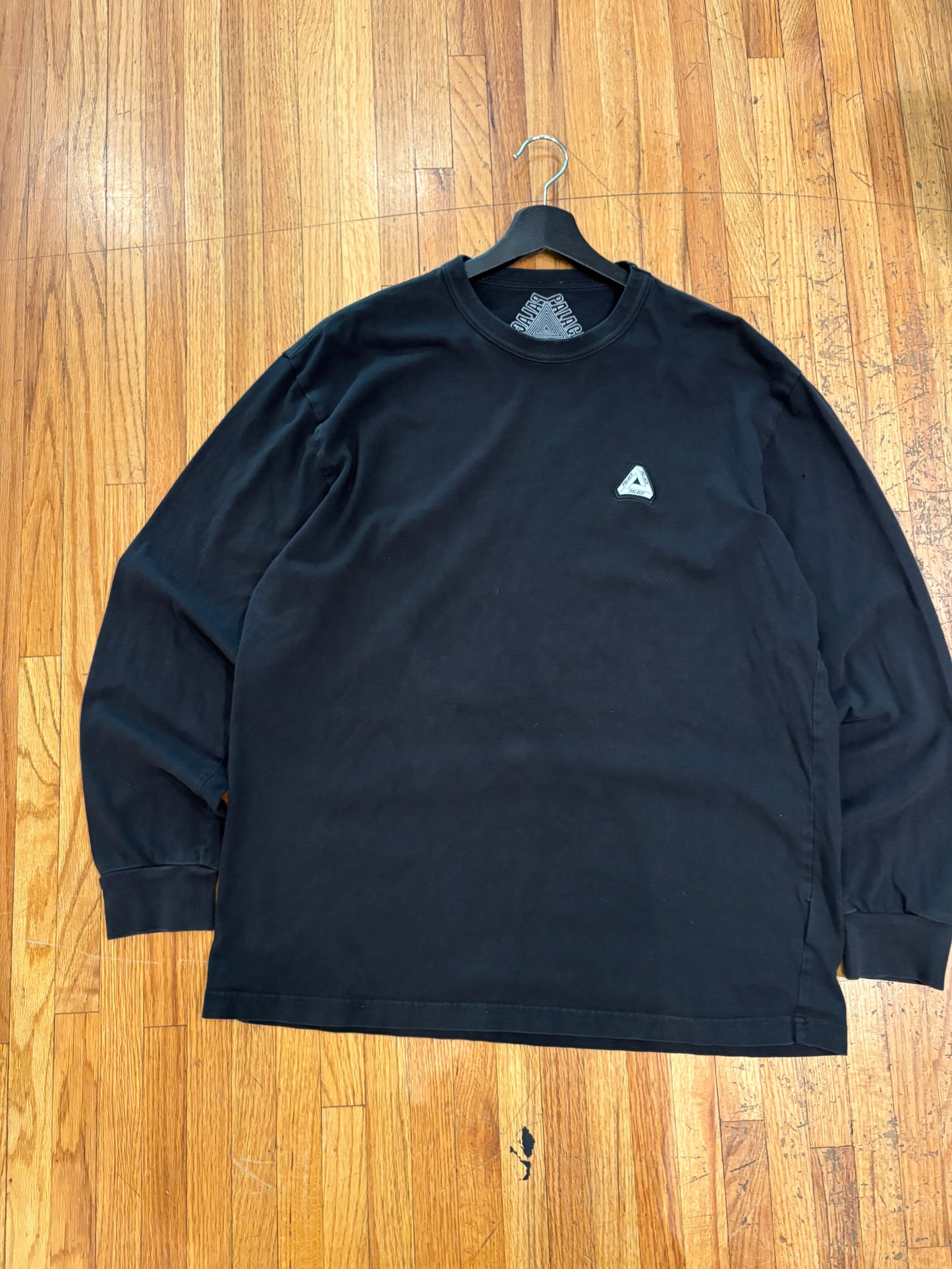 (L) Palace Black Longsleeve