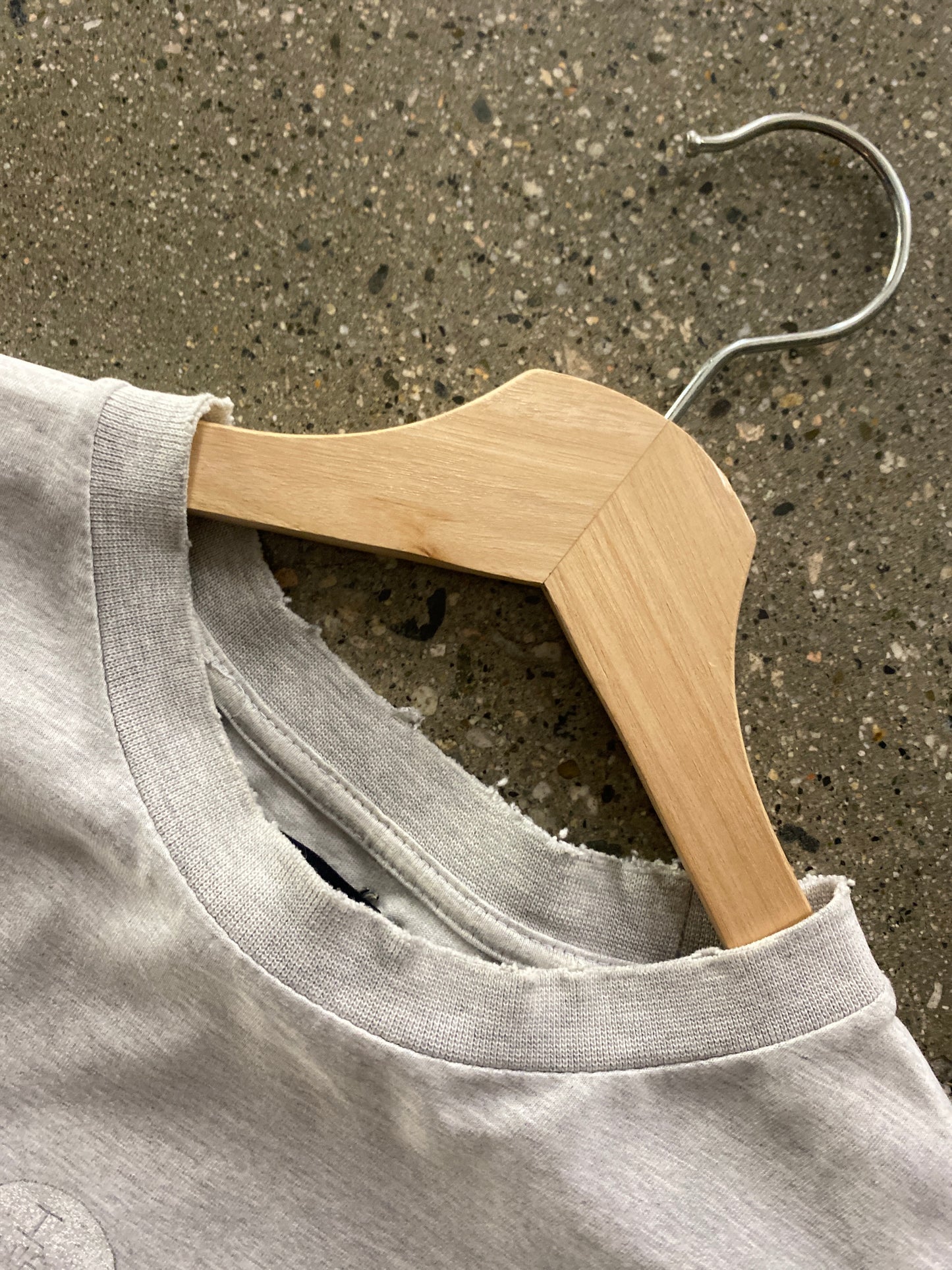 (M) (theerzy.co) 1990s Stussy I love to rock my gold for the ladies Tee
