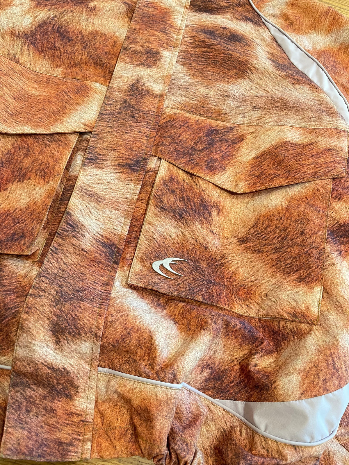 (M) Scuf.fers Giraffe Windbreaker Jacket
