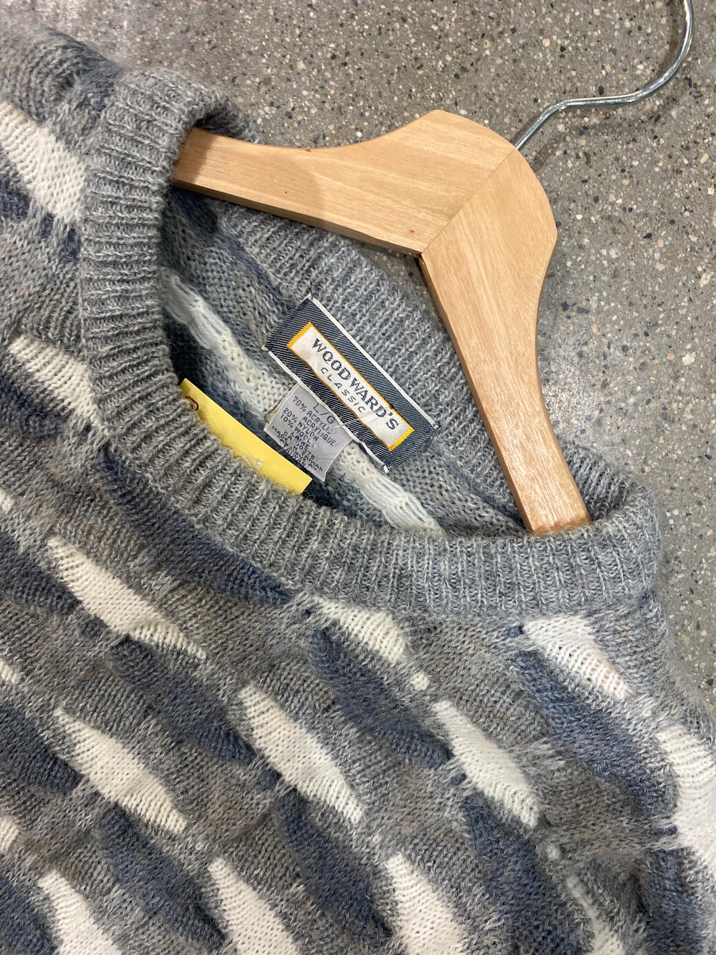 (M/L) Woodward Textured Knit