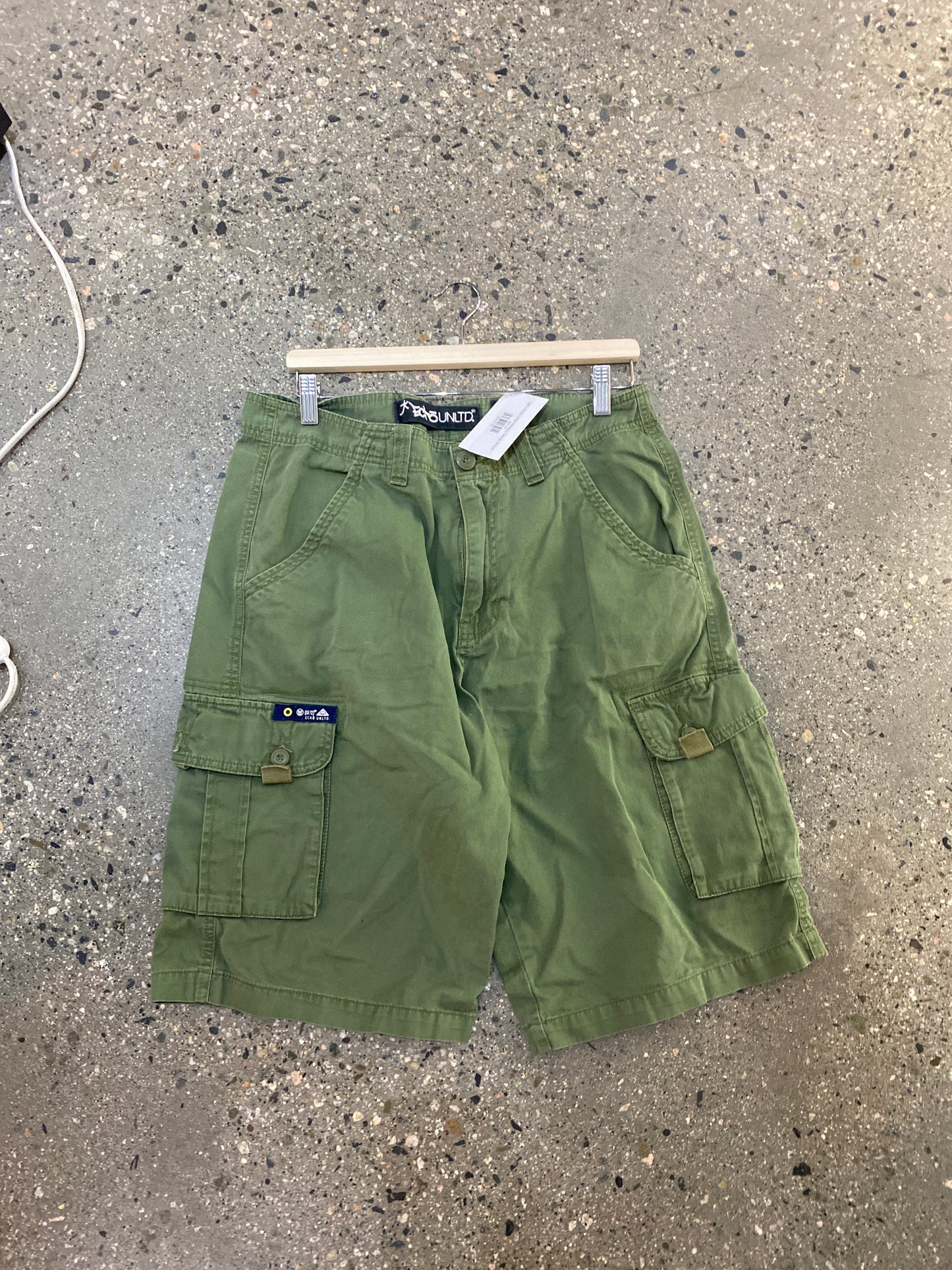 (32”) Ecko Unltd Military Cargo Shorts