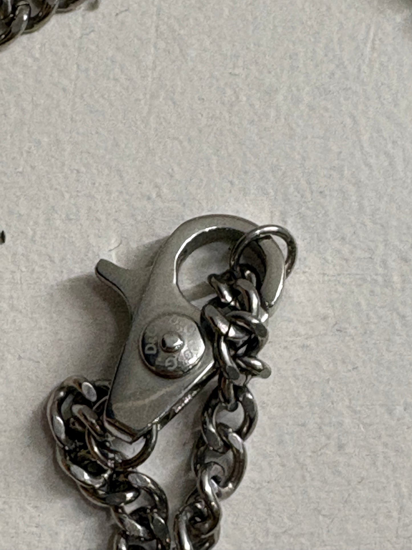 (12”) D&G Silver Stainless Pendant + figuro chain