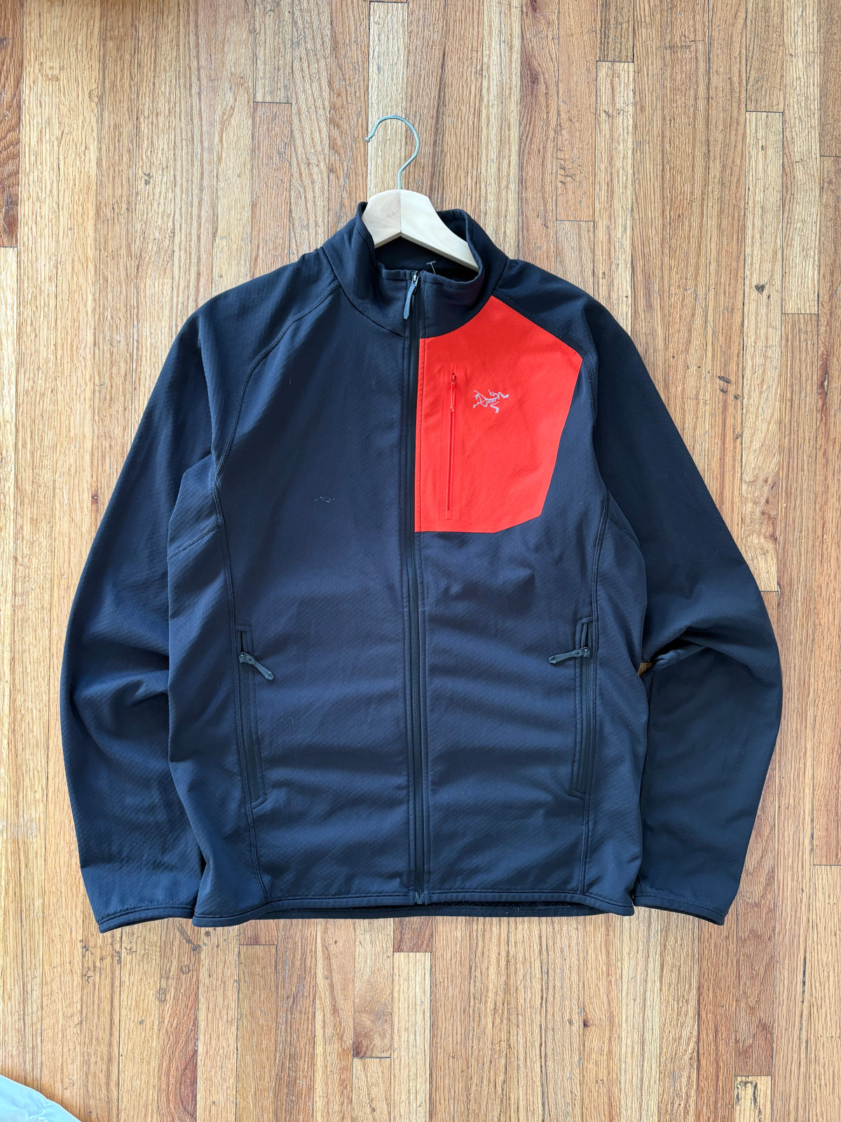 (S) 2025 Arcteryx Delta Zip Up