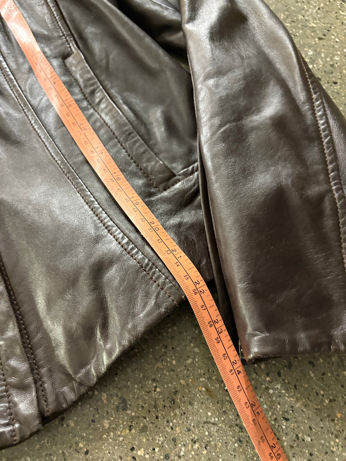 (M Women) Danier Wrapped Concealable Leather