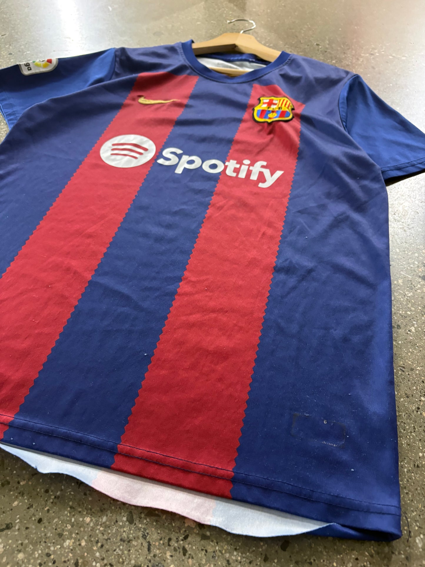 (M) Not Authentic Barca Kit