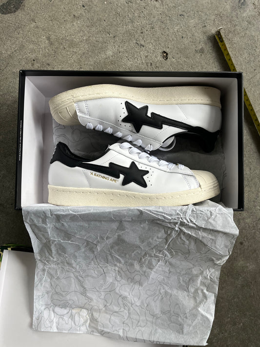 (Size 7 US) Bapesta x Superstars