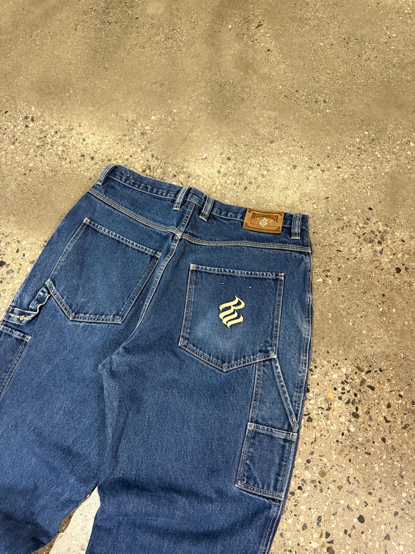 (34”) Rocawear Baggy Denim True Blue