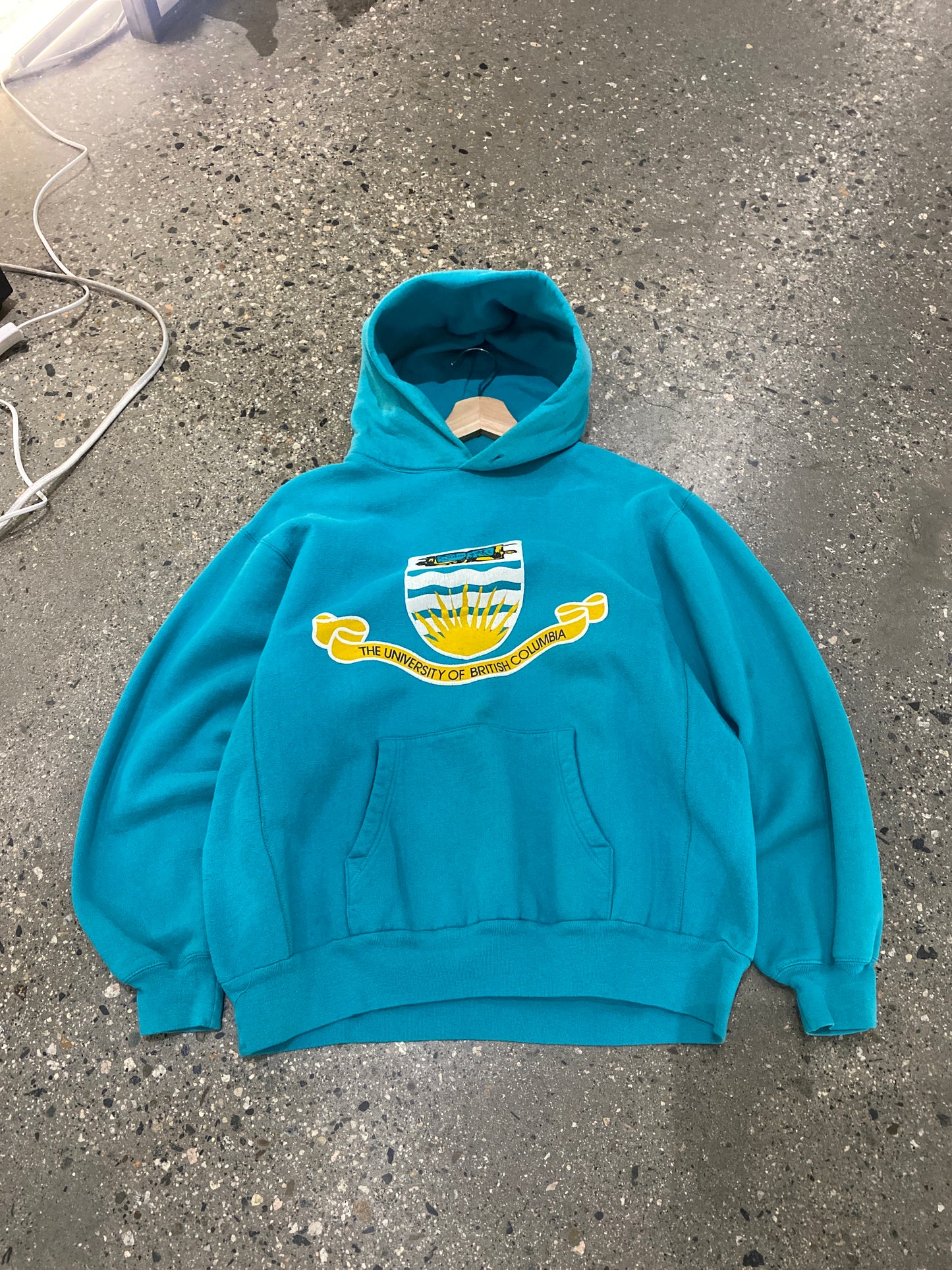 (S/M) 80s/90s UBC hoodie