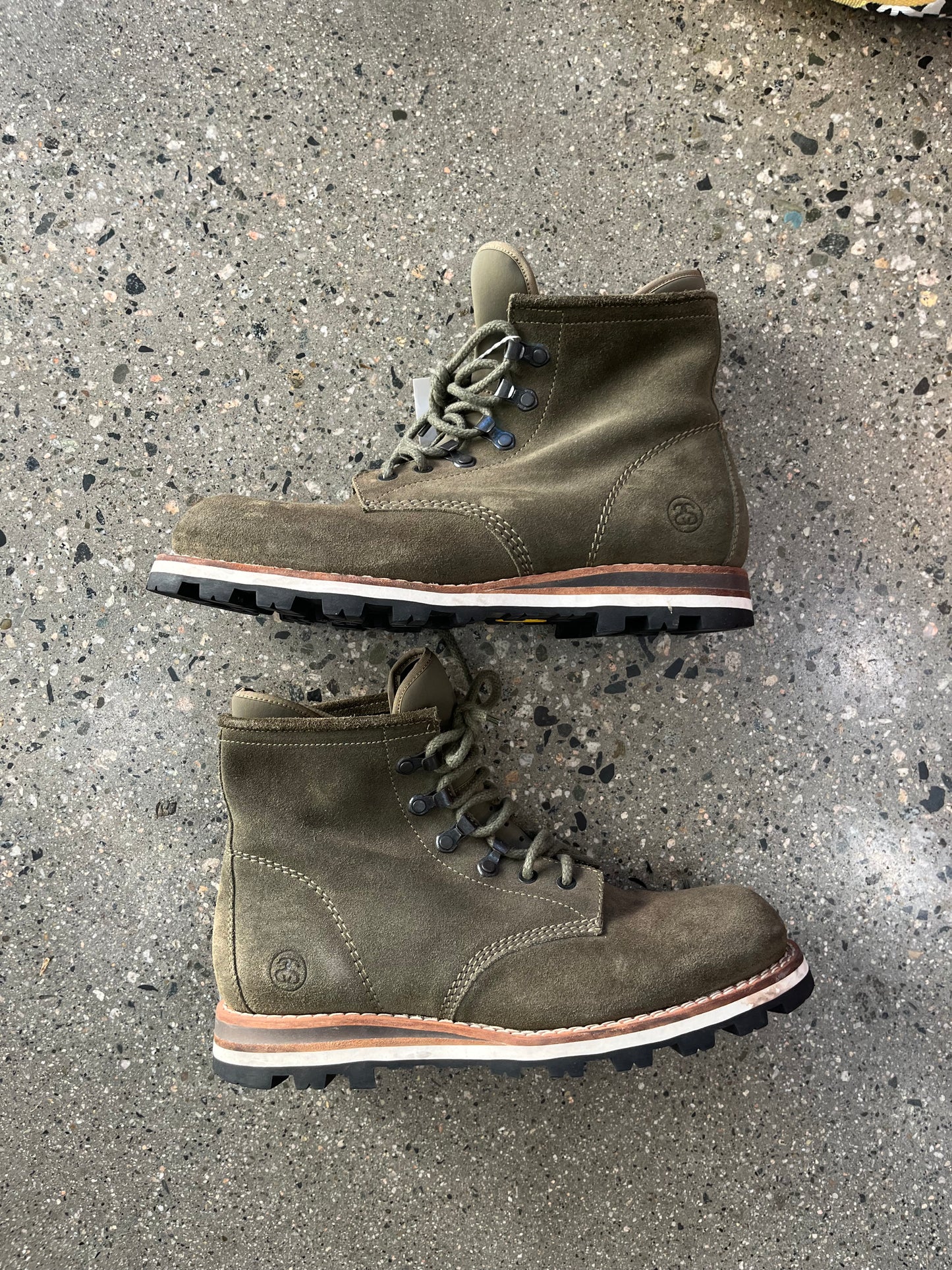 (US 9) Stüssy Timberland Suede Boot