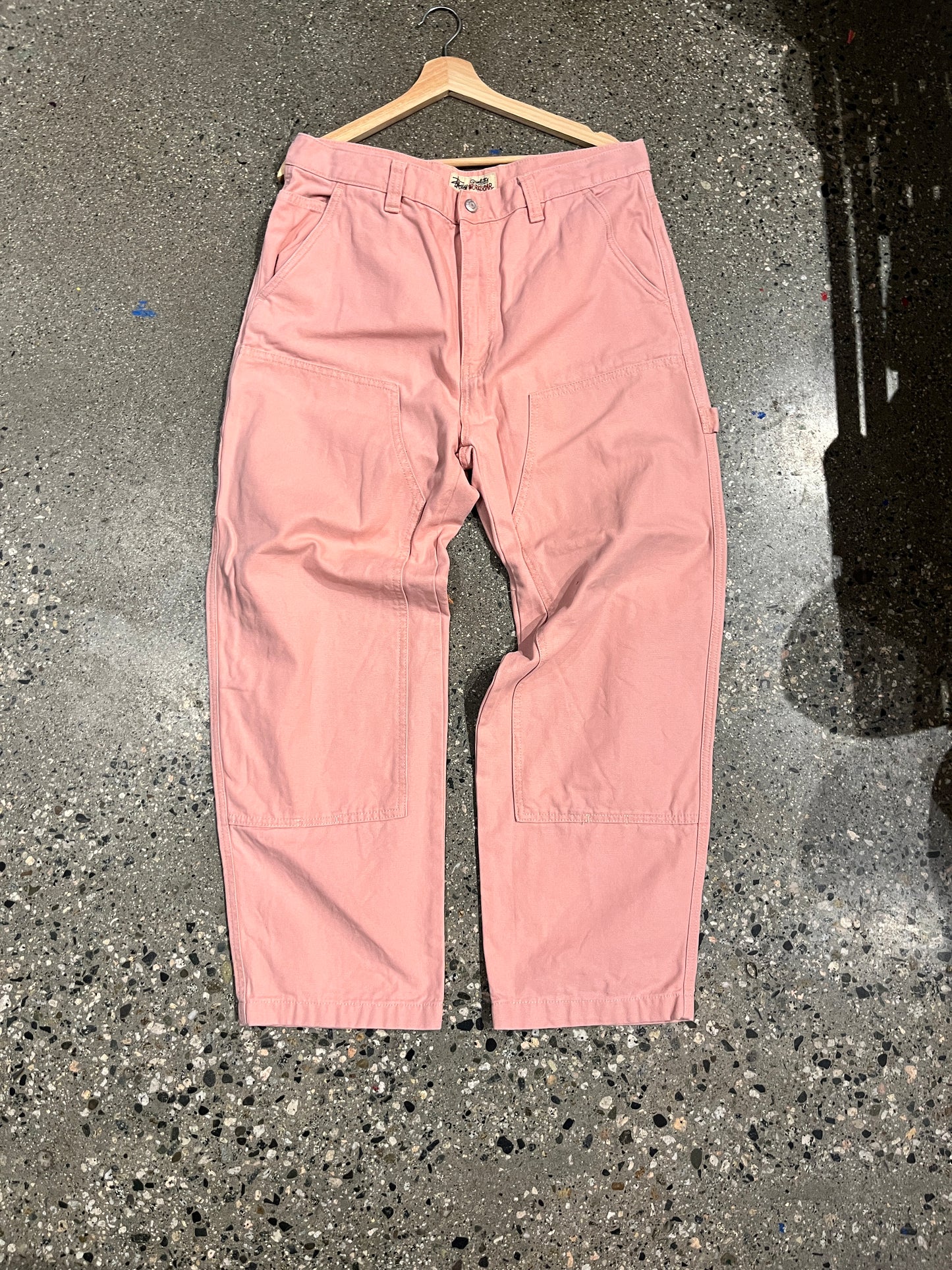 (34”) Large Stussy Pink Doubleknees