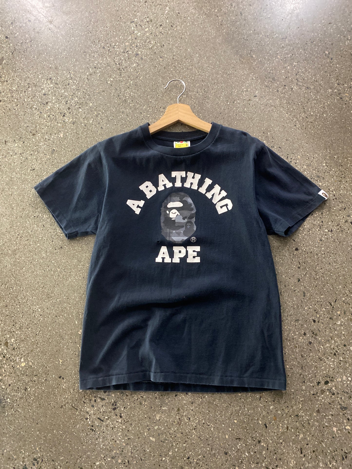 (XS/S) Bape College Tee ( as is )