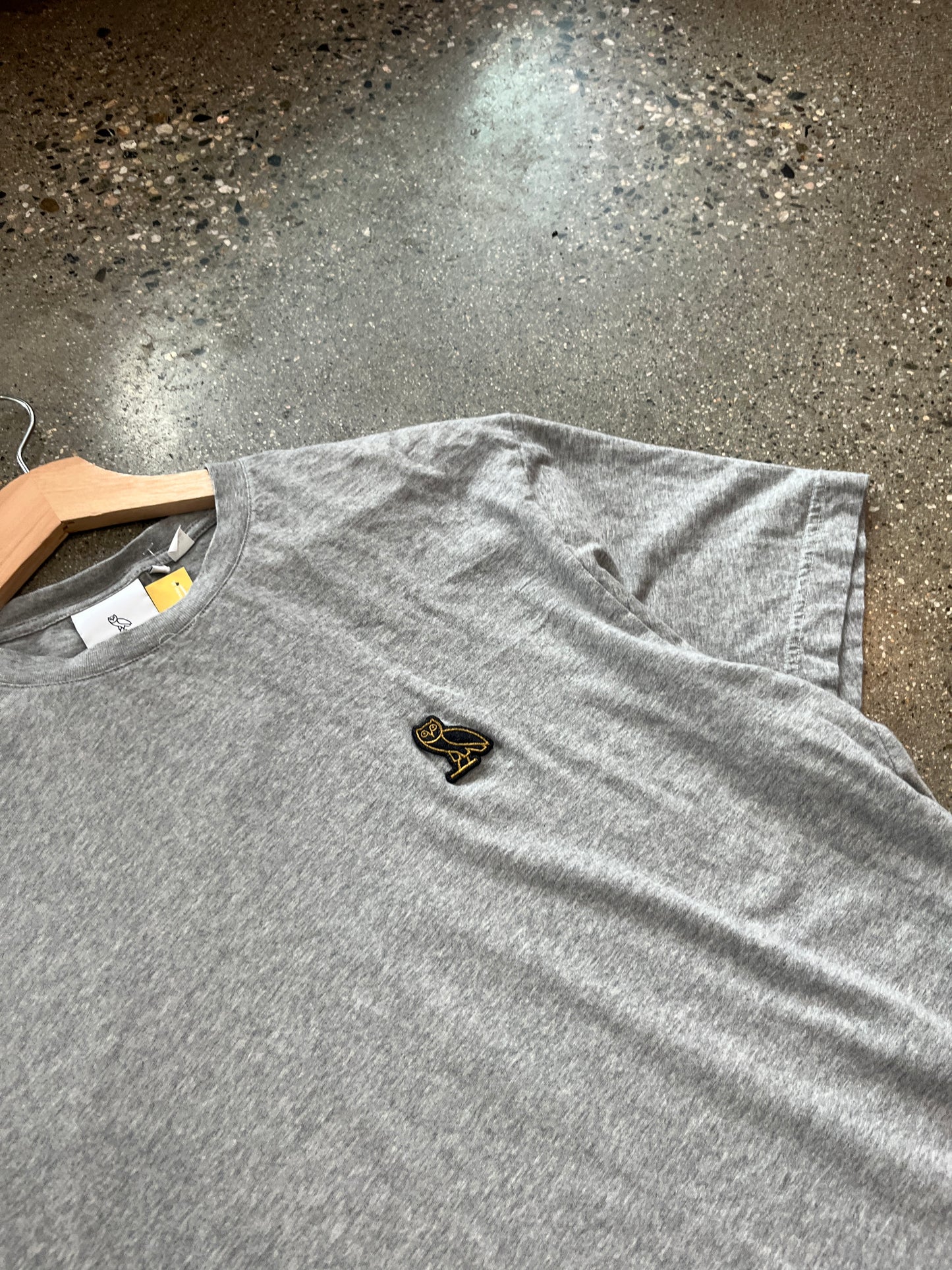 (M) OVO grey tee